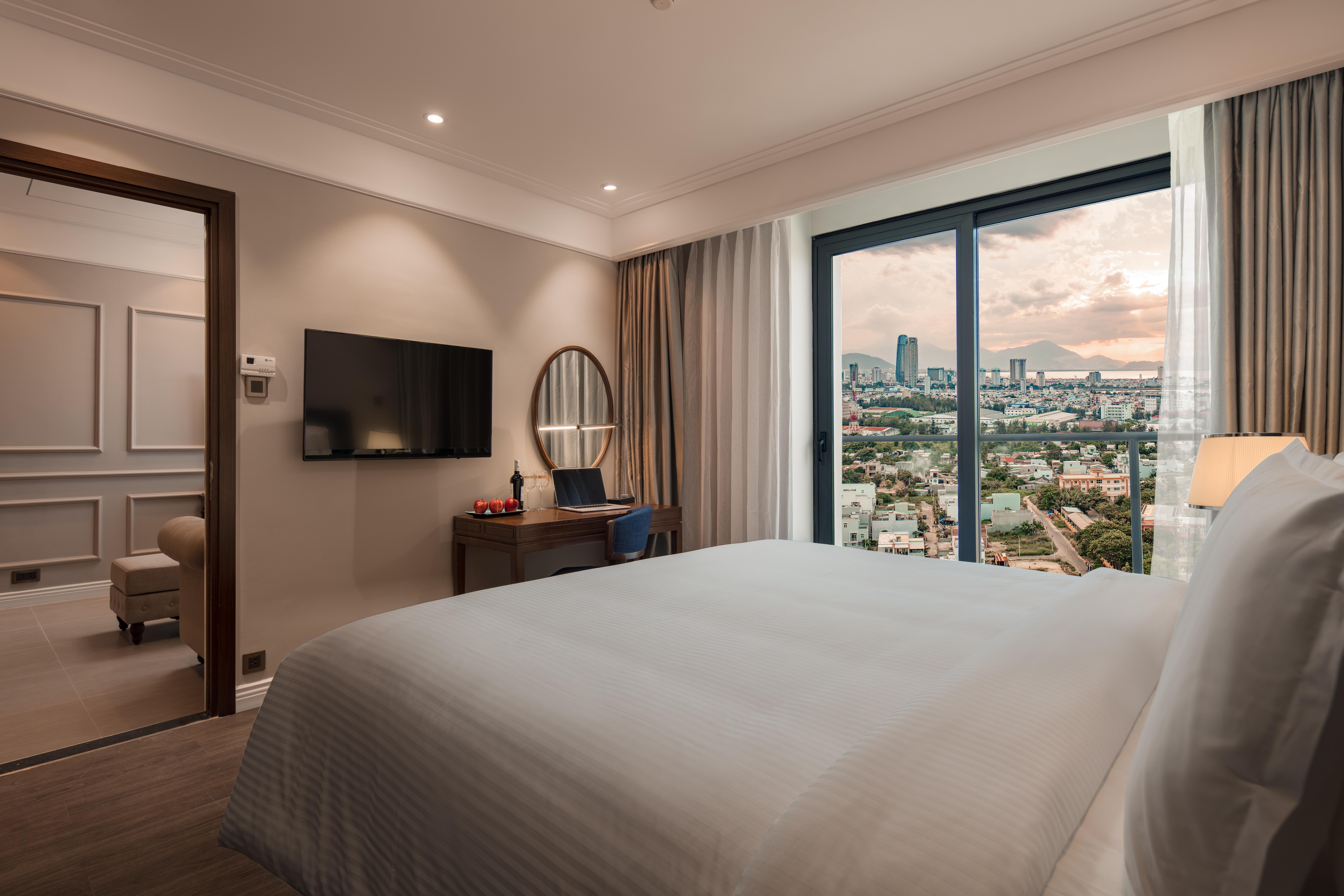 Altara Suites Da Nang By Ahg Buitenkant foto